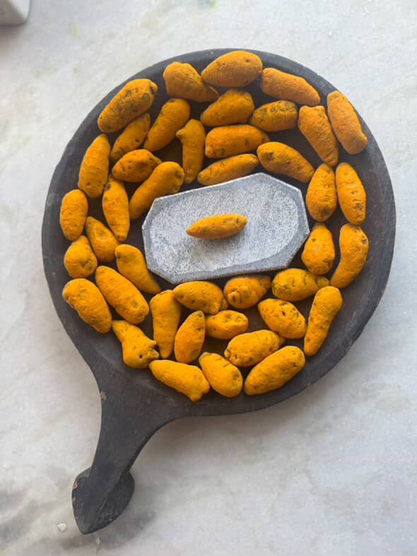 Traditional Stone Grinder and Manjal(200g)